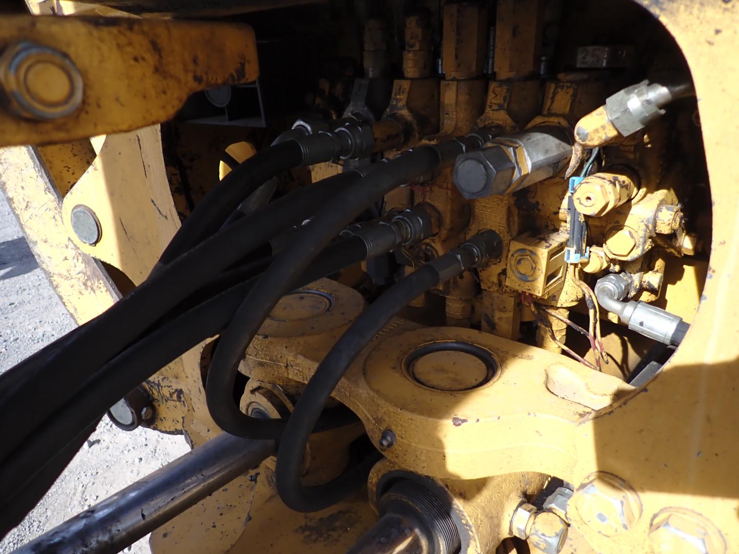 ./imagenes/INVOICE/2019/16541/RETROEXCAVADORA JOHN DEERE_310G (20).JPG